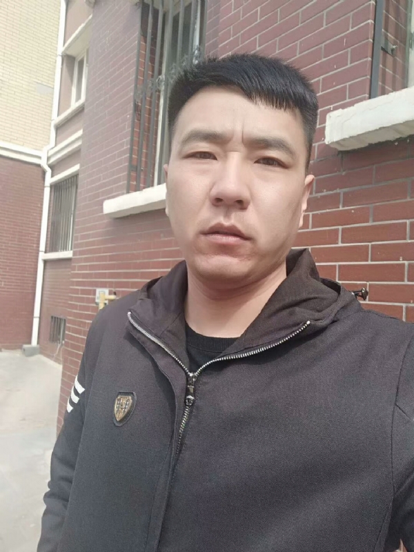 谁伴我闯荡的第一张照片--通辽残疾人相亲网