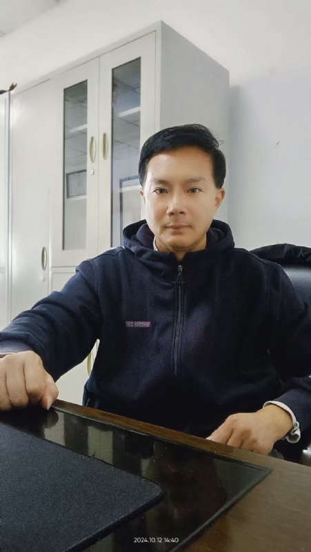 枫叶的第一张照片--通辽残疾人相亲网